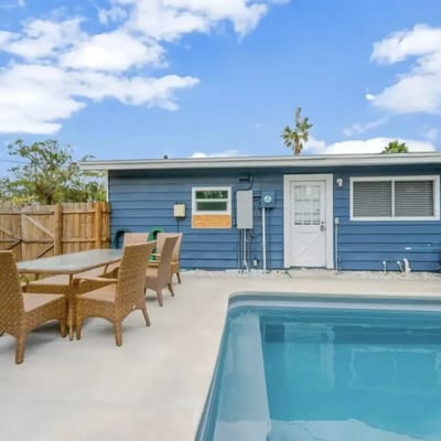 Remodel Home w/ Heated pool, patio & gas grill