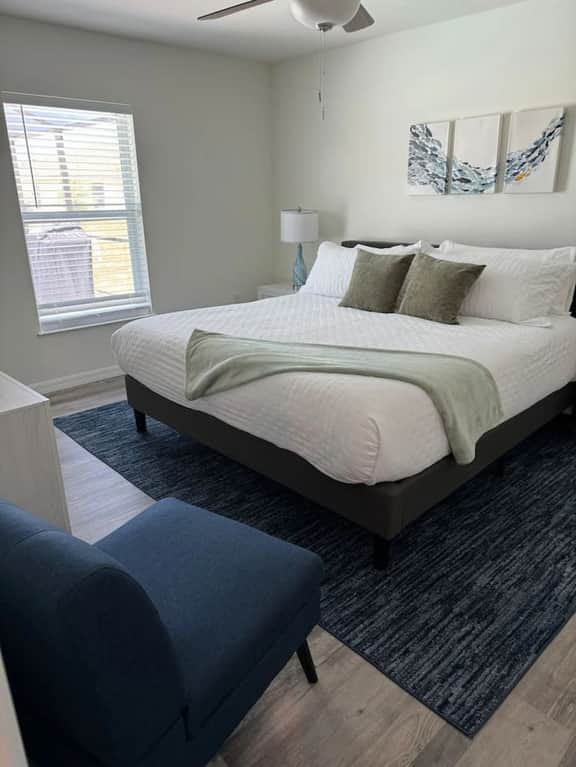 Enjoy Heated Salt Water Pool & Patio! Ideal for 2 Families