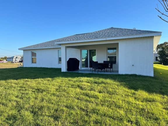 New Construction w/ Lanai. Great for 2 Families!