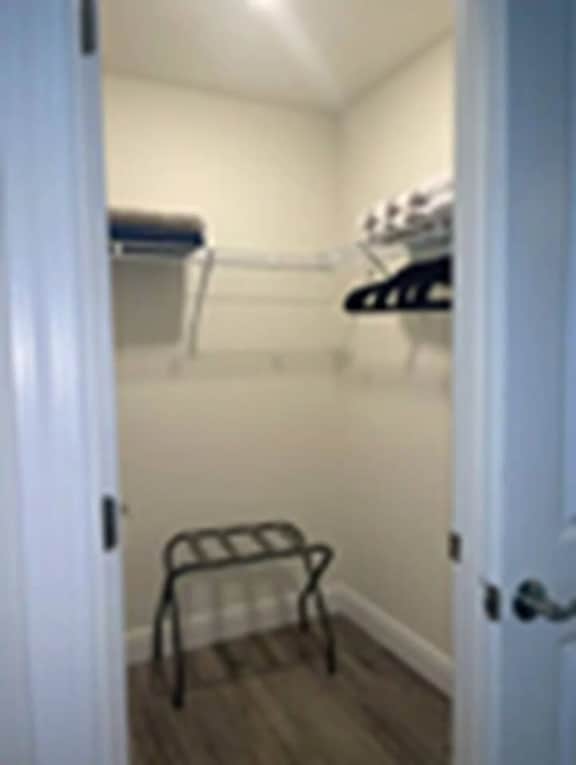 New W/ heated Pool & Pier! Ideal for 2 Families!